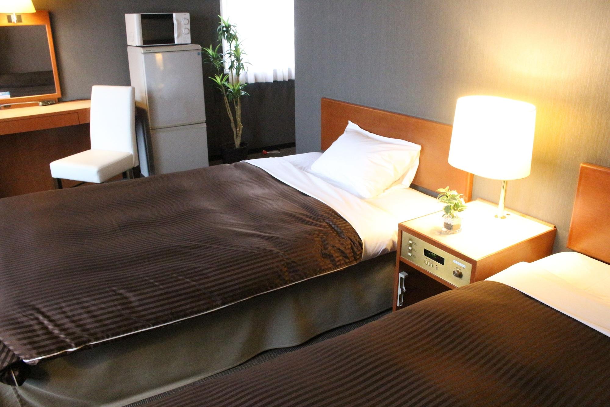 โฮเต็ล ไลฟ์แม็กซ์ ฮิรัตสึกะ เอกิเมะ Hotel ฮิระสึกะ ภายนอก รูปภาพ