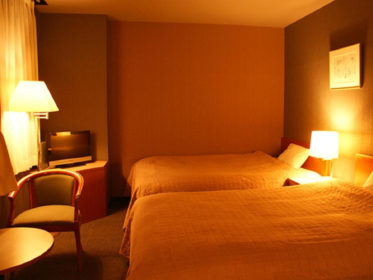 โฮเต็ล ไลฟ์แม็กซ์ ฮิรัตสึกะ เอกิเมะ Hotel ฮิระสึกะ ภายนอก รูปภาพ